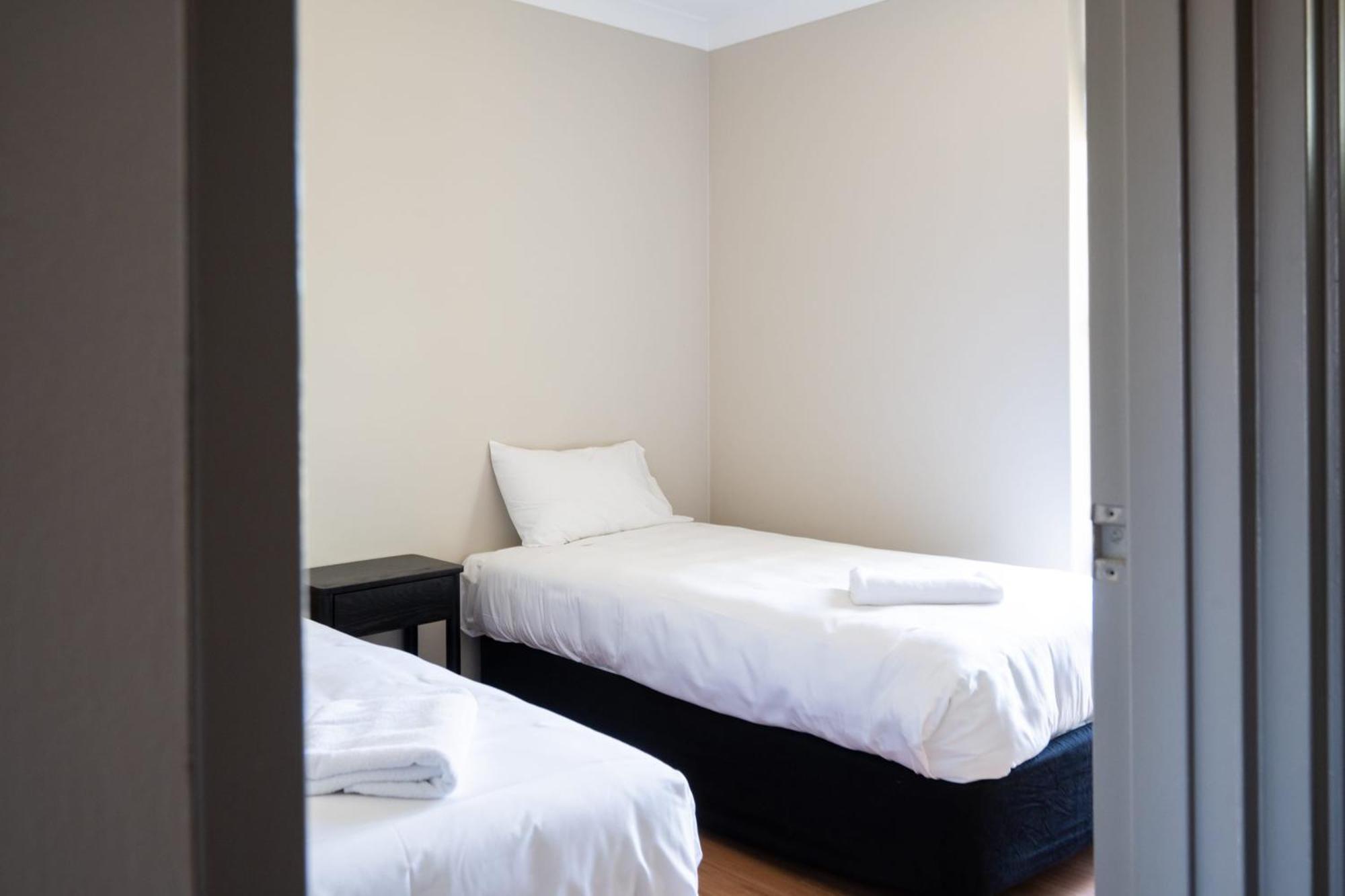 El Toro Motel Warwick Farm Esterno foto