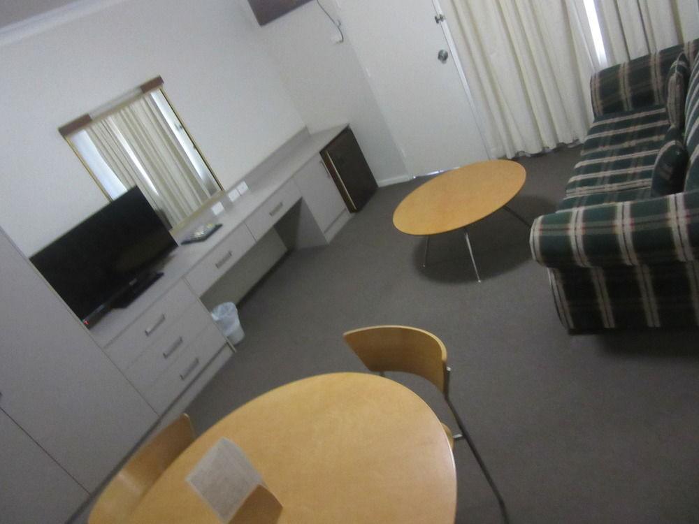 El Toro Motel Warwick Farm Esterno foto