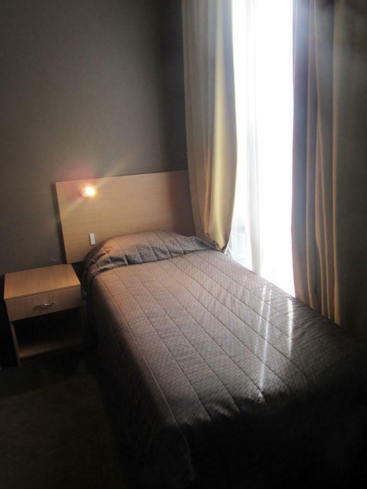 El Toro Motel Warwick Farm Esterno foto